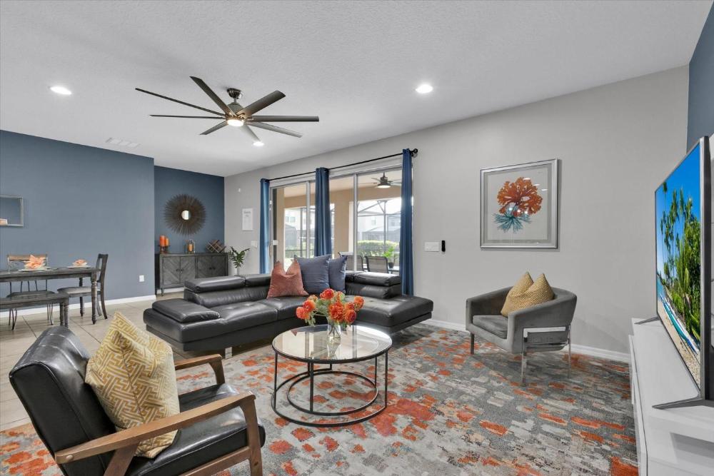 Eight-Bedroom House interior
